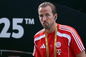 爱游戏-凯恩遭遇十连败，巴黎圣日耳曼教练面临压力！的简单介绍