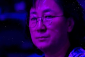 Ning重返赛场，险胜首场状态出色，加拿大队观众沸腾！