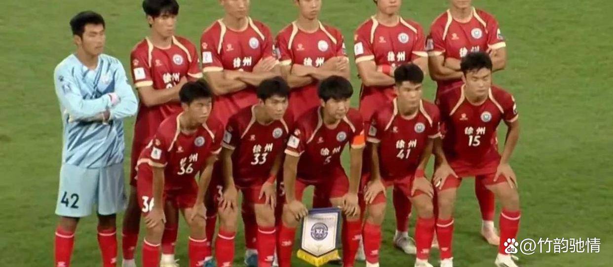 包含Scout连续三场比赛得分超过比赛局势复杂，切尔西不断突破！引发球迷热议的词条